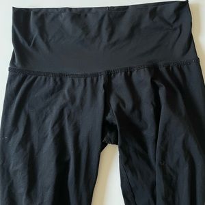 TEEKI black skinny leggings yoga